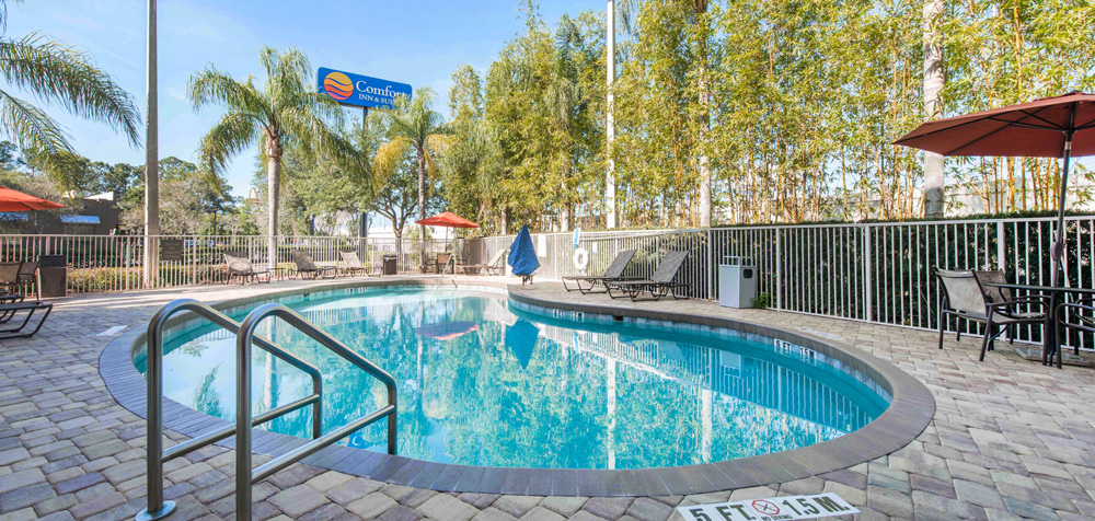 Comfort Inn Sanford Pool web