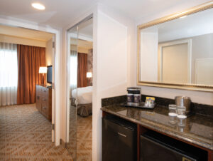 Doubletree Plymouth Double Queen Suite Sitting