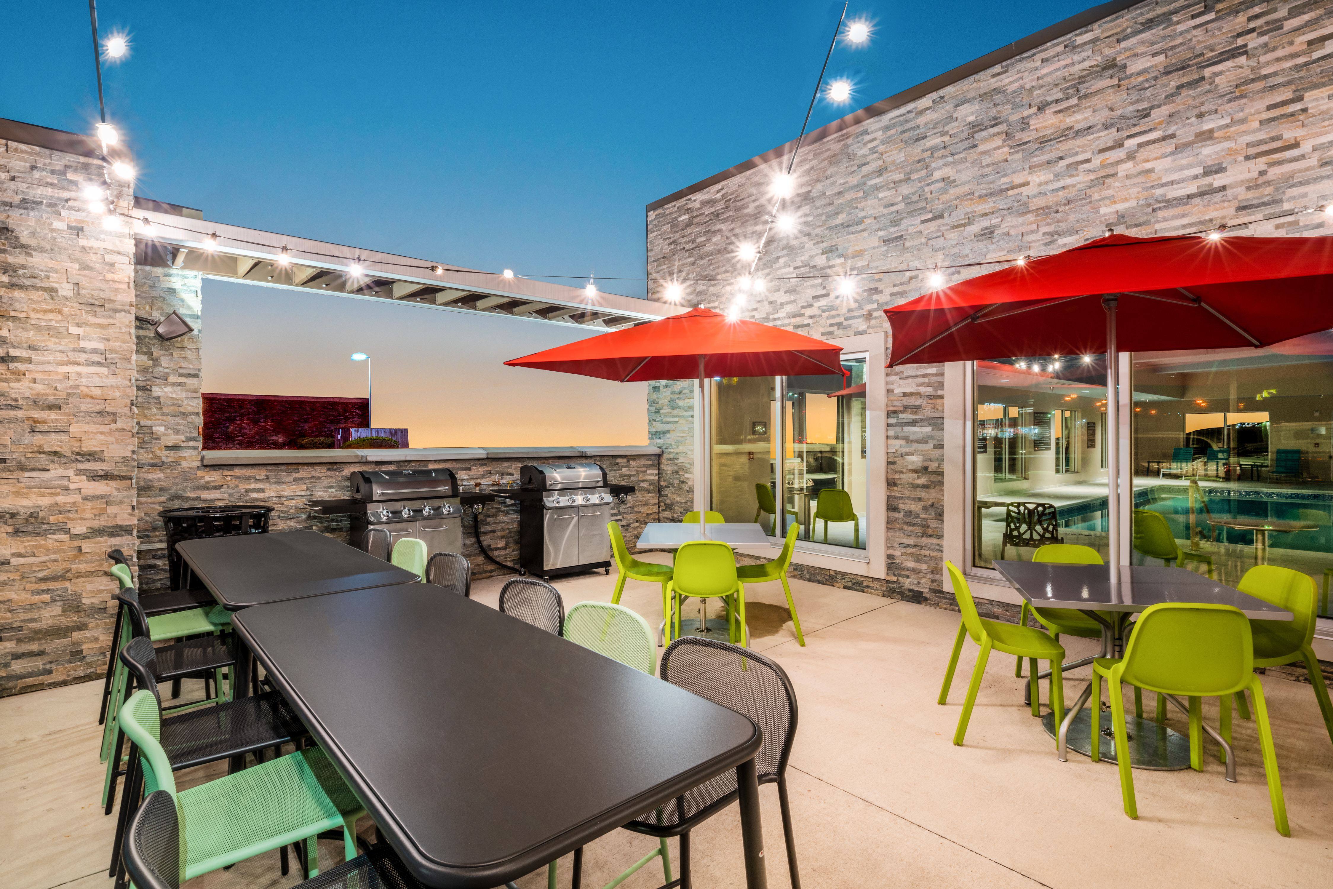 Home2 Suites Brunswick Outdoor Grill